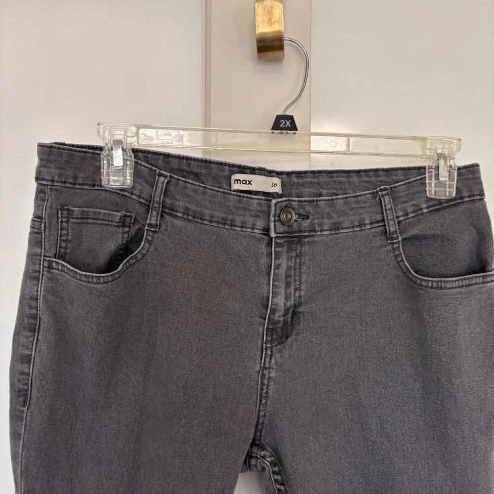 Max Womens Size 36 Stretch Skinny Dark Wash Denim Blue Jeans Actual 34x27 - Picture 4 of 11